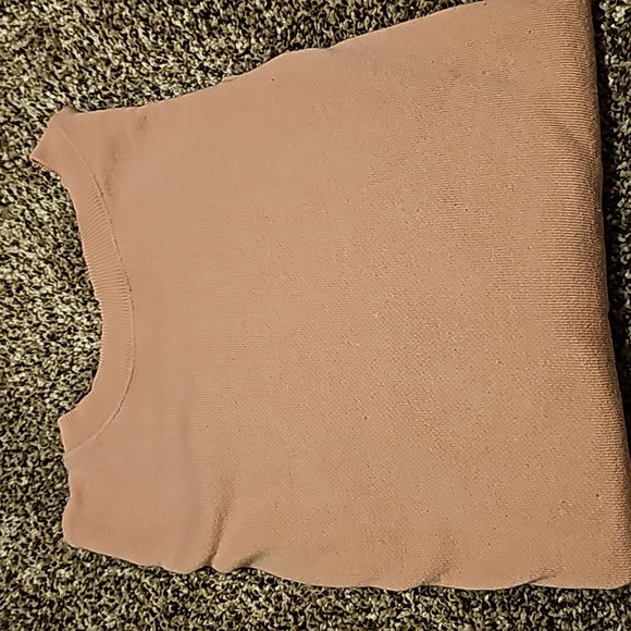 Sweatshirt bundle of very soft light weight sweatshirts - Picture 4 of 10